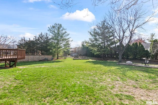 2000 OAK CREEK Road, Springfield, IL 62704