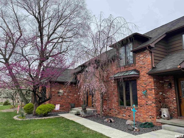 2000 OAK CREEK Road, Springfield, IL 62704