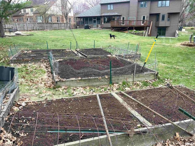 2000 OAK CREEK Road, Springfield, IL 62704