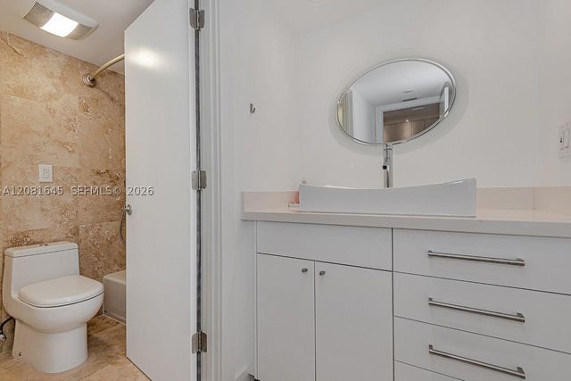 2301 Collins Ave 1515, Miami Beach, FL 33139