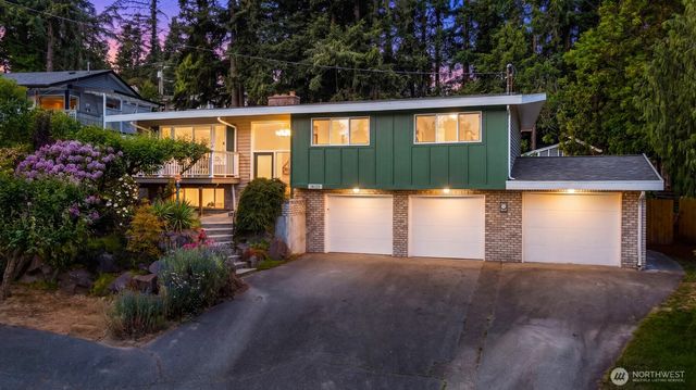 18025 70th Place W, Edmonds, WA 98026