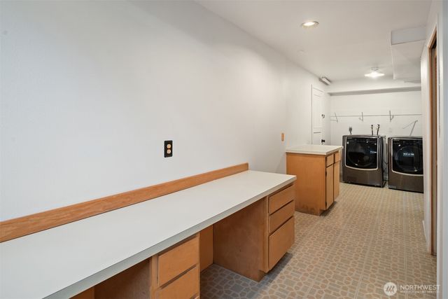 18025 70th Place W, Edmonds, WA 98026