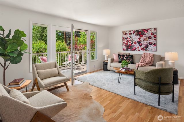 18025 70th Place W, Edmonds, WA 98026