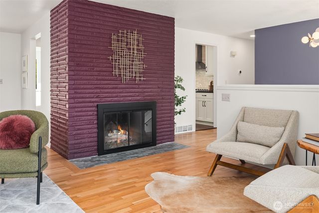 18025 70th Place W, Edmonds, WA 98026