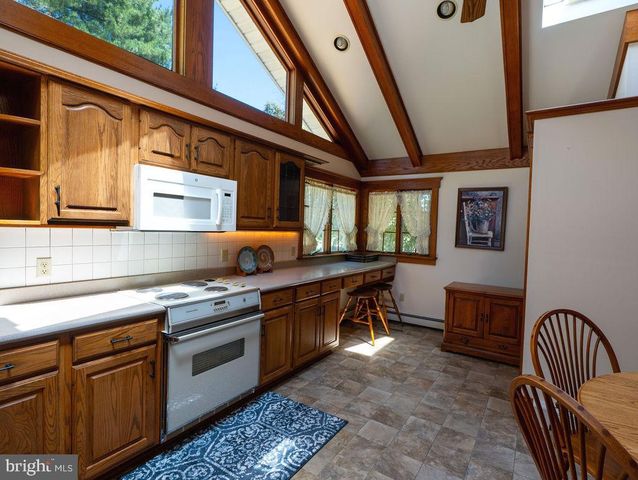 992 STEEP RUN RD, Millville, NJ 08332