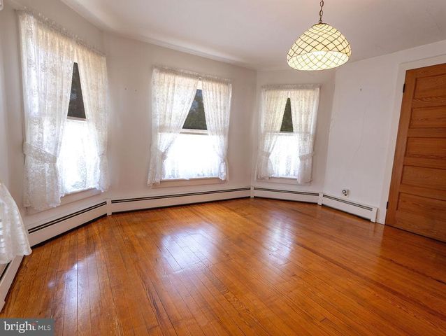 992 STEEP RUN RD, Millville, NJ 08332