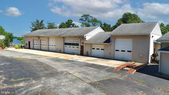 992 STEEP RUN RD, Millville, NJ 08332
