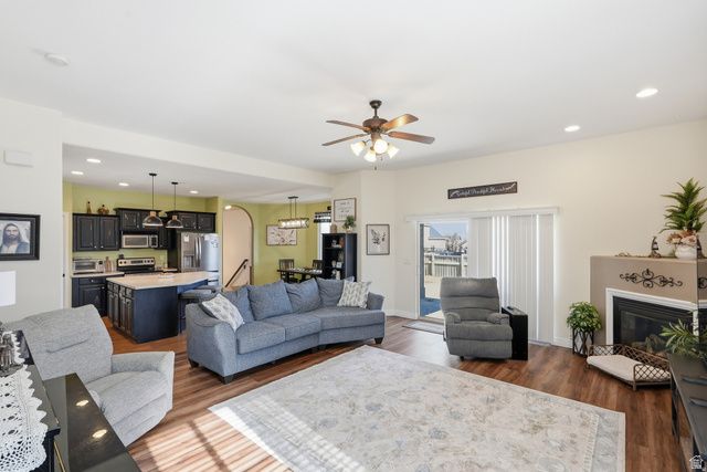 8494 N TURNBERRY RD, Eagle Mountain, UT 84005