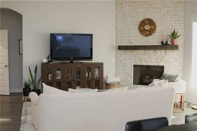 2788 N Grey Squirrel Drive, Fayetteville, AR 72704