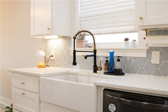 2788 N Grey Squirrel Drive, Fayetteville, AR 72704