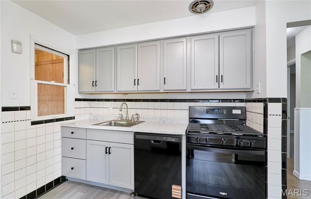10147 Jepson Drive, St Louis, MO 63137