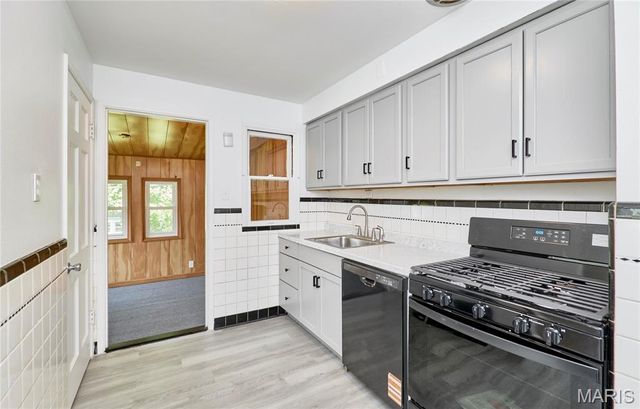 10147 Jepson Drive, St Louis, MO 63137
