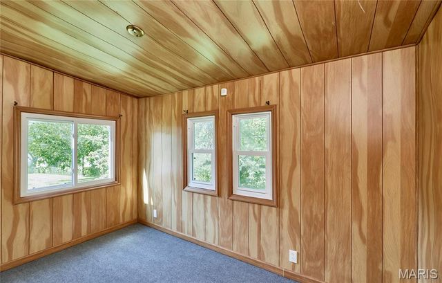 10147 Jepson Drive, St Louis, MO 63137