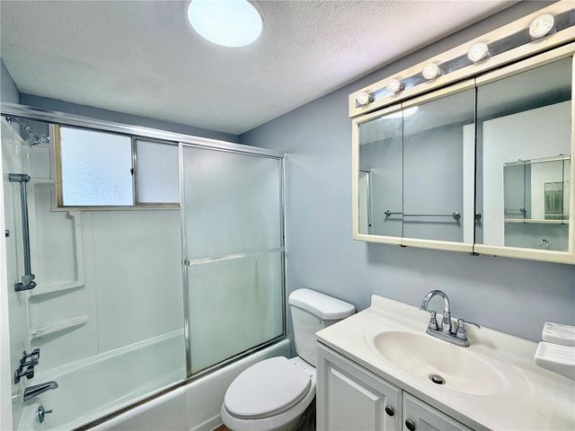 1825 FLAMINGO BOULEVARD O26, Bradenton, FL 34207