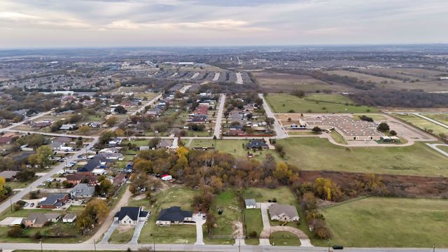 5912 Hereford Drive, Fort Worth, TX 76179