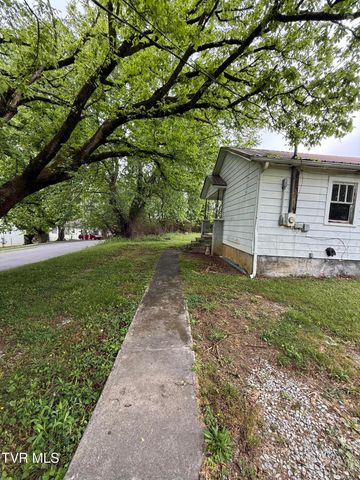 1007 Embreville Road, Johnson City, TN 37604