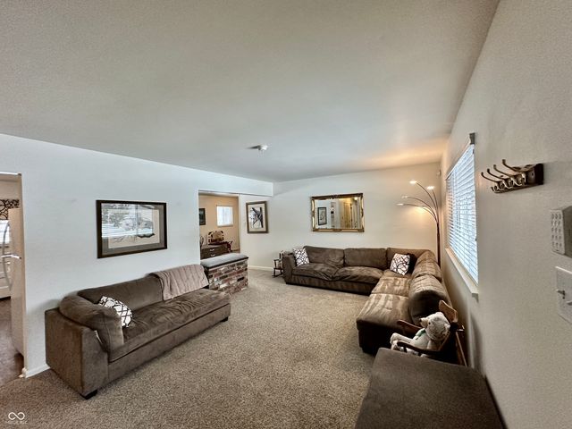 306 Ada Lane, Beech Grove, IN 46107