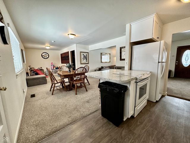 306 Ada Lane, Beech Grove, IN 46107