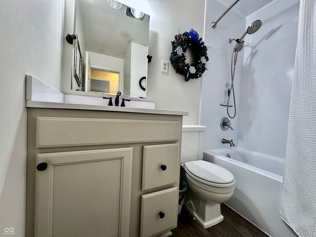 306 Ada Lane, Beech Grove, IN 46107