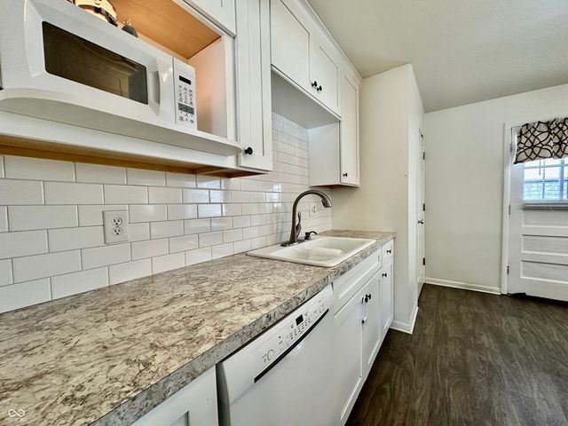 306 Ada Lane, Beech Grove, IN 46107