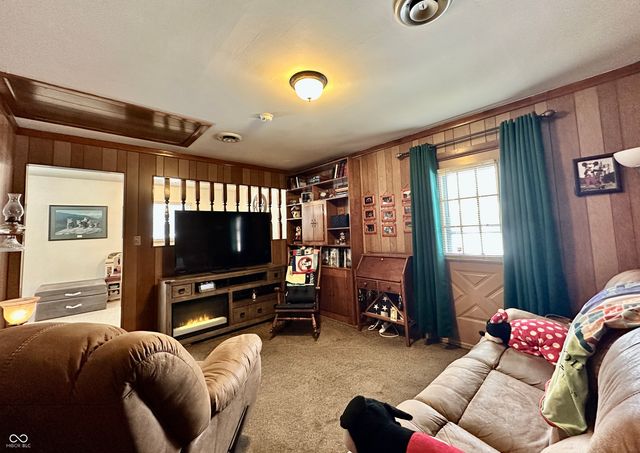 306 Ada Lane, Beech Grove, IN 46107