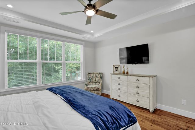 218 Long Leaf Drive, Hampstead, NC 28443