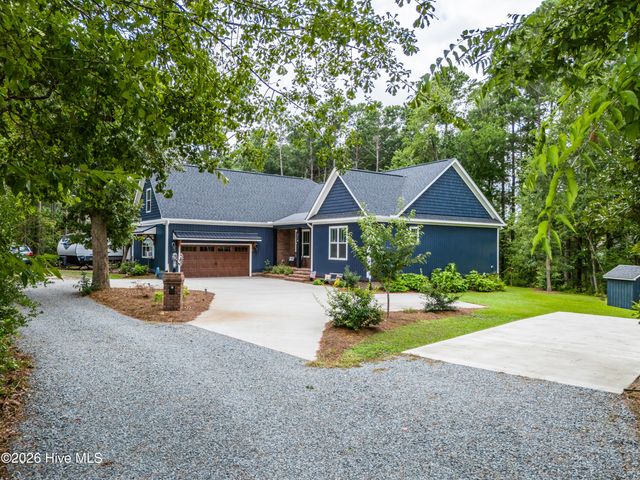 218 Long Leaf Drive, Hampstead, NC 28443