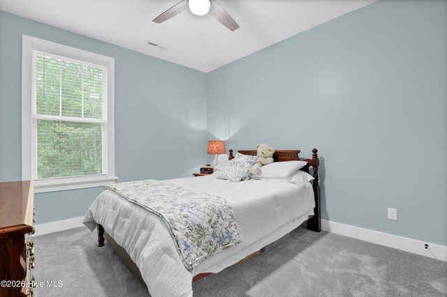 218 Long Leaf Drive, Hampstead, NC 28443