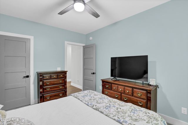 218 Long Leaf Drive, Hampstead, NC 28443