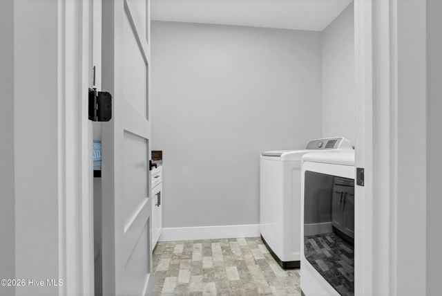 218 Long Leaf Drive, Hampstead, NC 28443