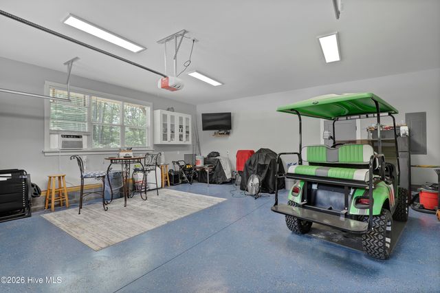 218 Long Leaf Drive, Hampstead, NC 28443
