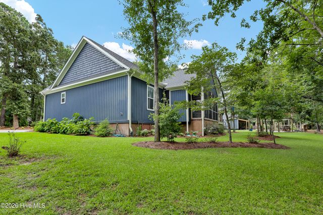 218 Long Leaf Drive, Hampstead, NC 28443