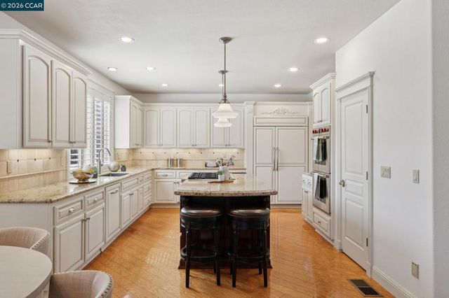 2763 Falcon View Ct, Alamo, CA 94507