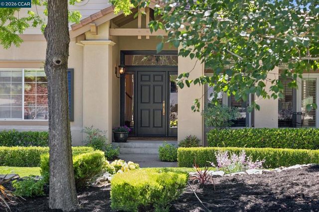2763 Falcon View Ct, Alamo, CA 94507