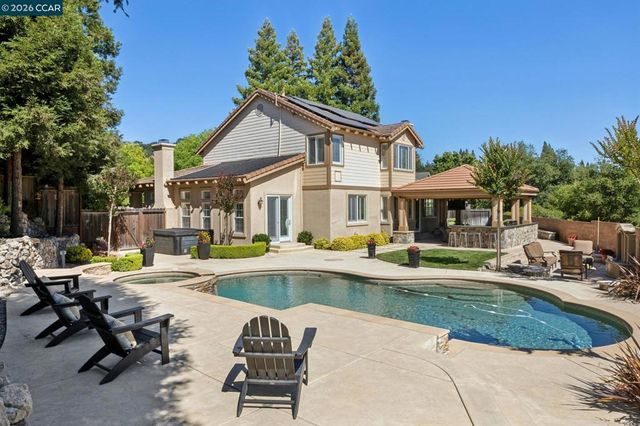 2763 Falcon View Ct, Alamo, CA 94507