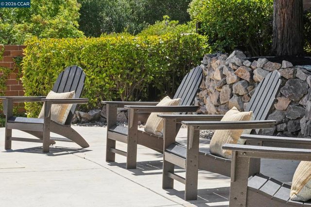 2763 Falcon View Ct, Alamo, CA 94507