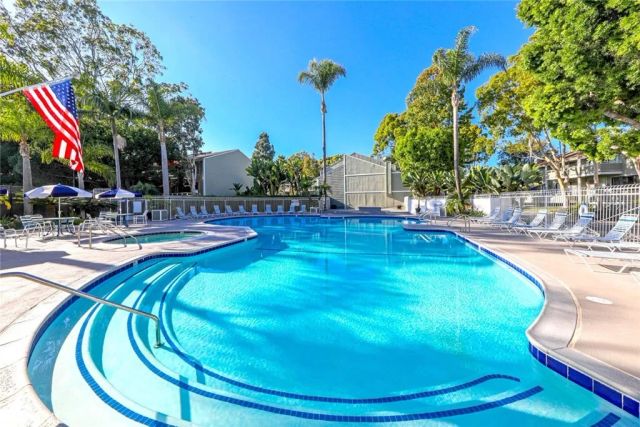 14 Swift Court 204, Newport Beach, CA 92663