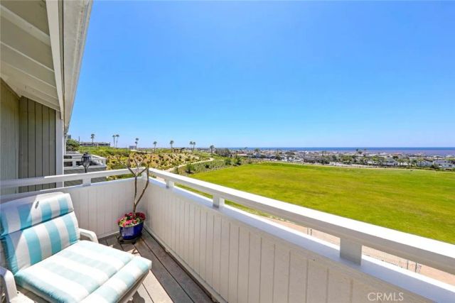 14 Swift Court 204, Newport Beach, CA 92663