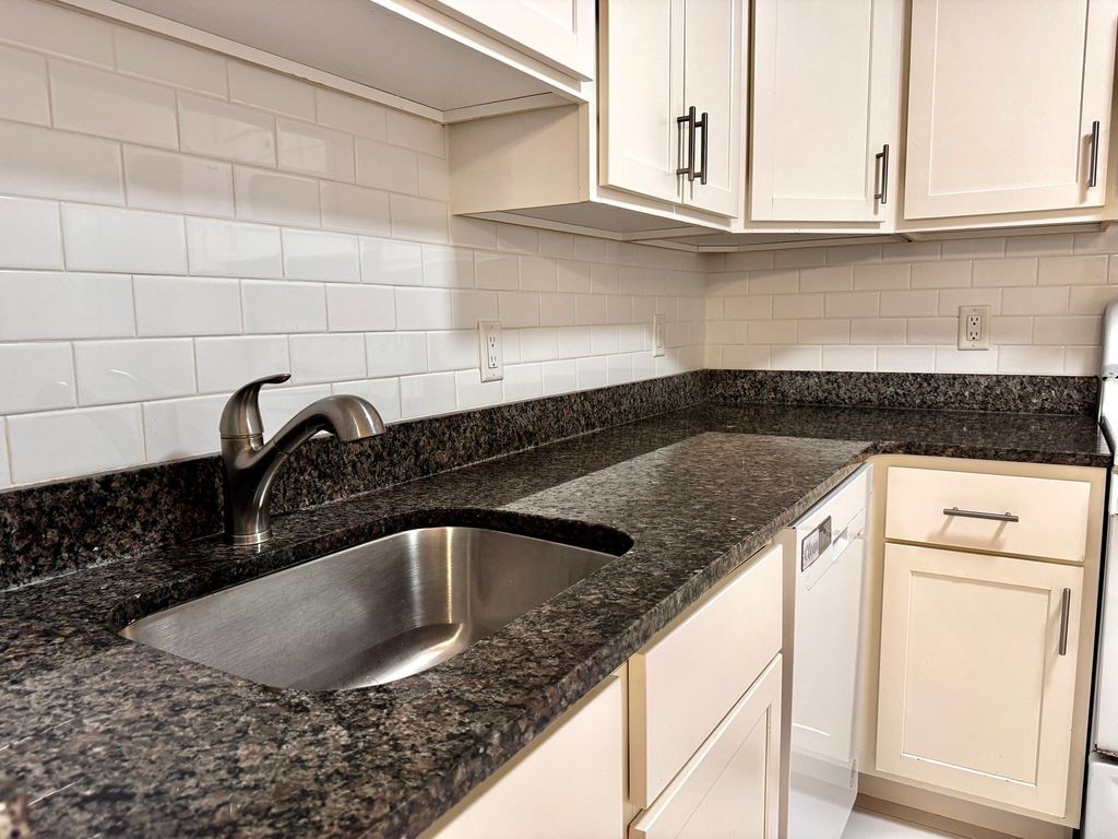 395 Revere Beach Pkwy 2C, Revere, MA 02151