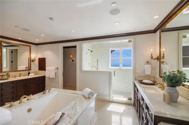 145 Emerald Bay, Laguna Beach, CA 92651
