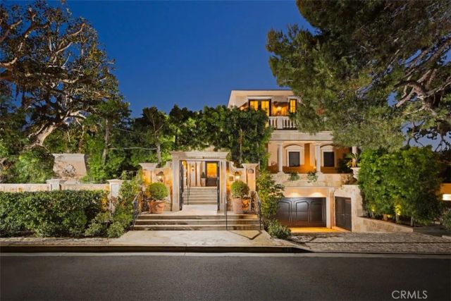 145 Emerald Bay, Laguna Beach, CA 92651