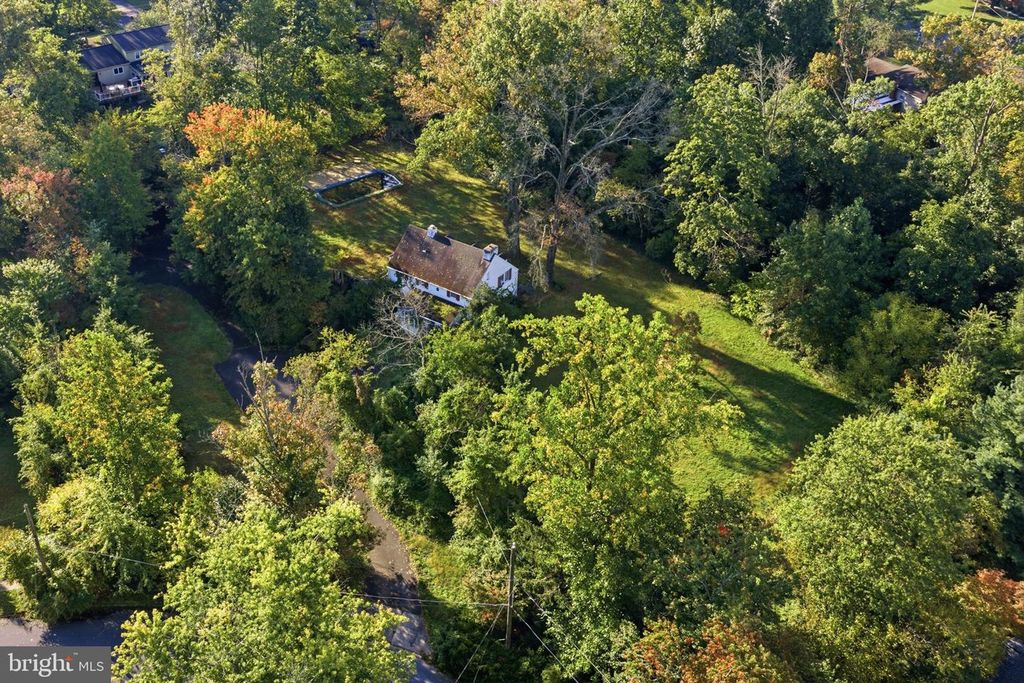 152 GWYNEDD MANOR RD, NORTH WALES, PA 19454 — exterior