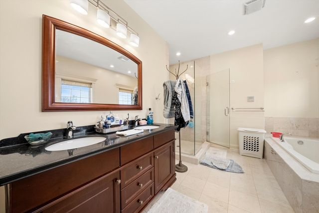 7745 KENTON Avenue, Skokie, IL 60076