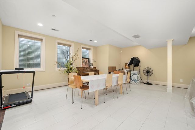 7745 KENTON Avenue, Skokie, IL 60076