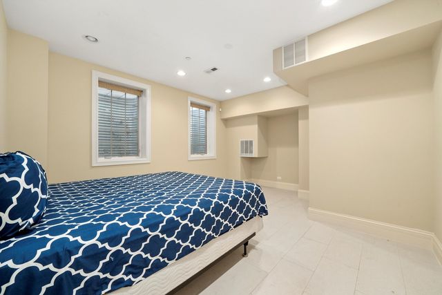 7745 KENTON Avenue, Skokie, IL 60076