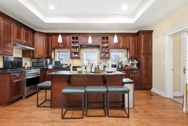 7745 KENTON Avenue, Skokie, IL 60076