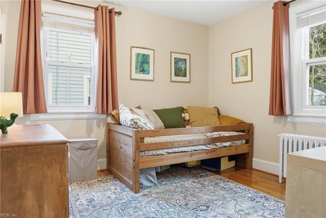 1221 Azalea CT, Norfolk, VA 23507