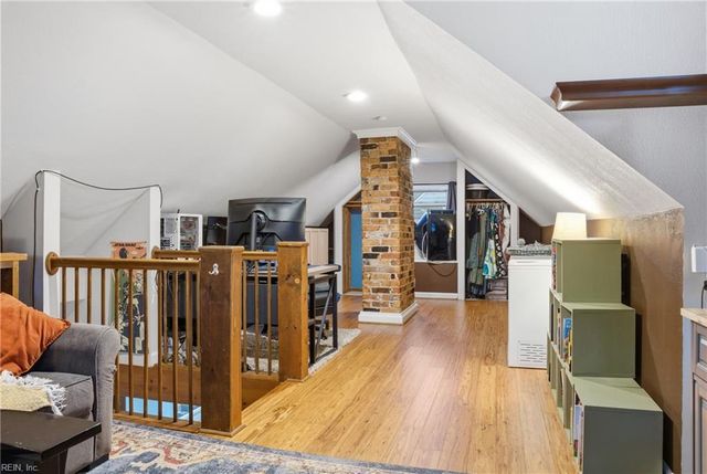 1221 Azalea CT, Norfolk, VA 23507