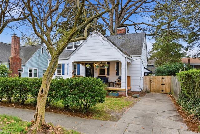 1221 Azalea CT, Norfolk, VA 23507