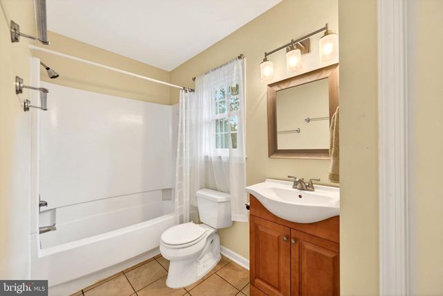 10743 LAKE EDGE CT, New Market, MD 21774